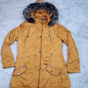 YMI Jacket Womens L Yellow Pockets Removable Hood Active Outdoors  Faux Fur Trim
